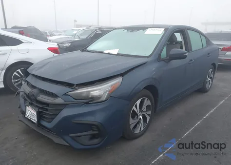 2024 Subaru Legacy Premium z USA, uszkodzony, nr VIN 4S3BWAC61R3011064